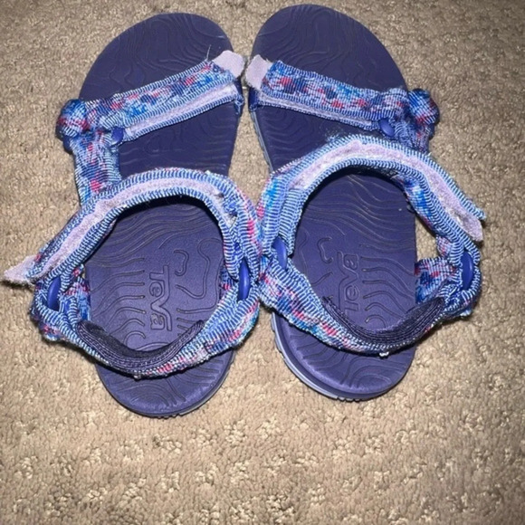 Girls‎ TEVA Hurricane XLT Sandals - Picture 2 of 6